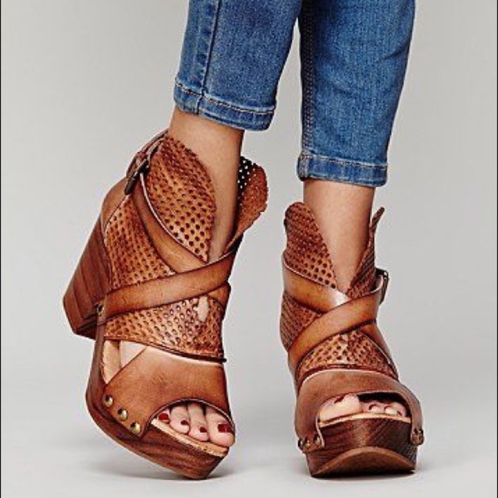 Free People Rendering Clog Platform Leather 39